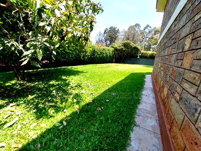 5bdrm House in Garden Estate, Thome for sale - Image 6