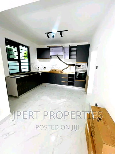 5bdrm Townhouse/Terrace in Mugutha Palmview, Ruiru for sale - Image 2