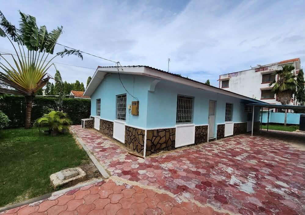 3BR Bungalow with Private Garden & Secure Compound - Nyali