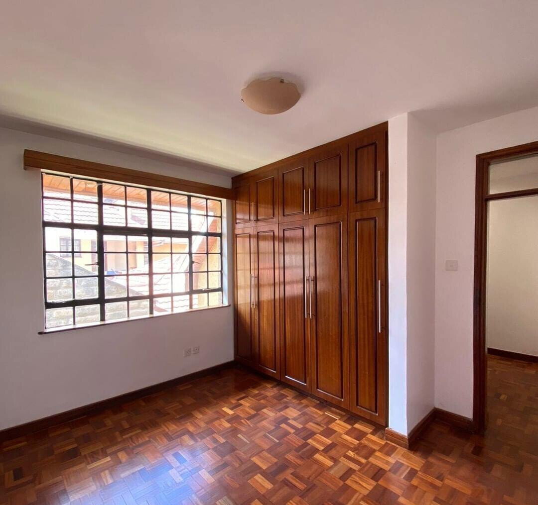 5BR Villa with Fireplace & Walk-in Closets - Kileleshwa