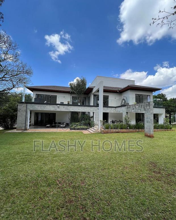 5bdrm Villa in Hardy for sale