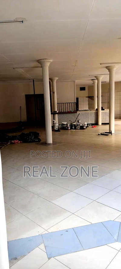 Hall to Let in Nairobi Town - Image 3