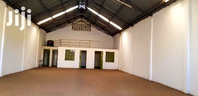 3000 Sq Feet Godown to Let Near DT Dobie - Image 12