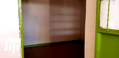 3000 Sq Feet Godown to Let Near DT Dobie - Image 3