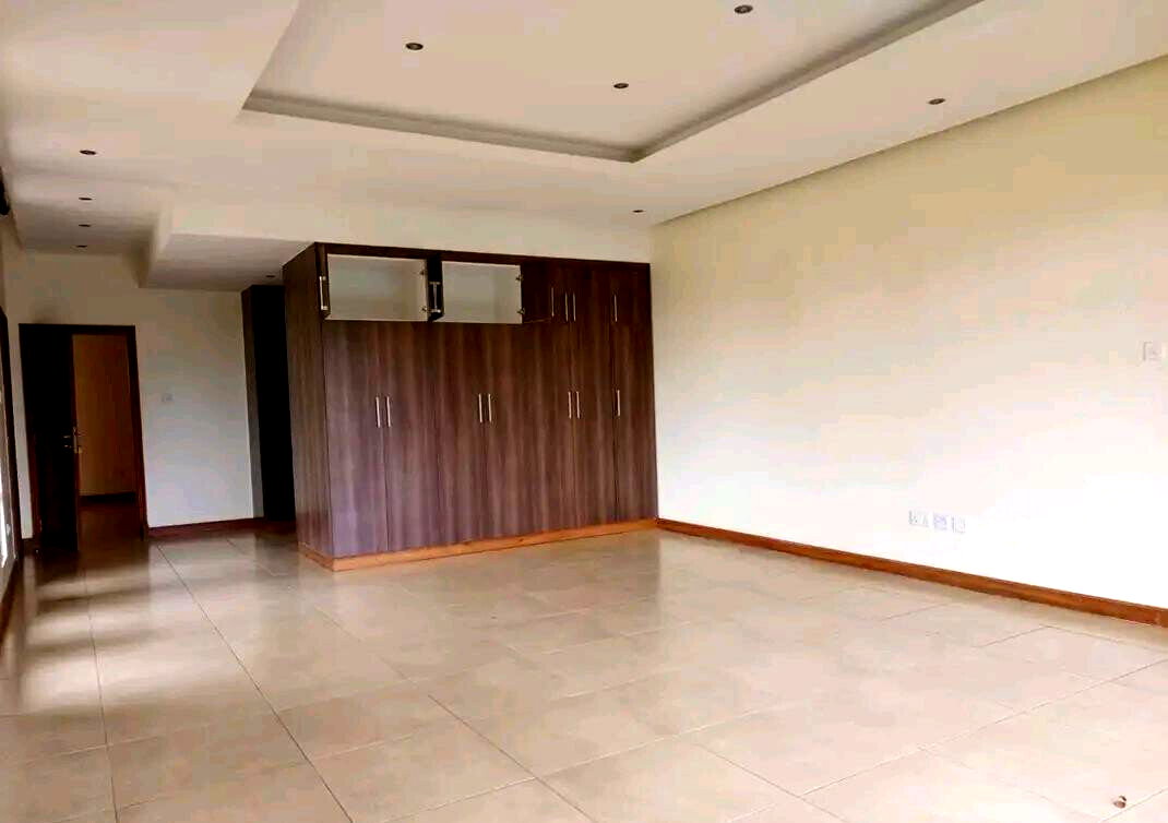 Spacious 5BR Garden Home at KSh 450K