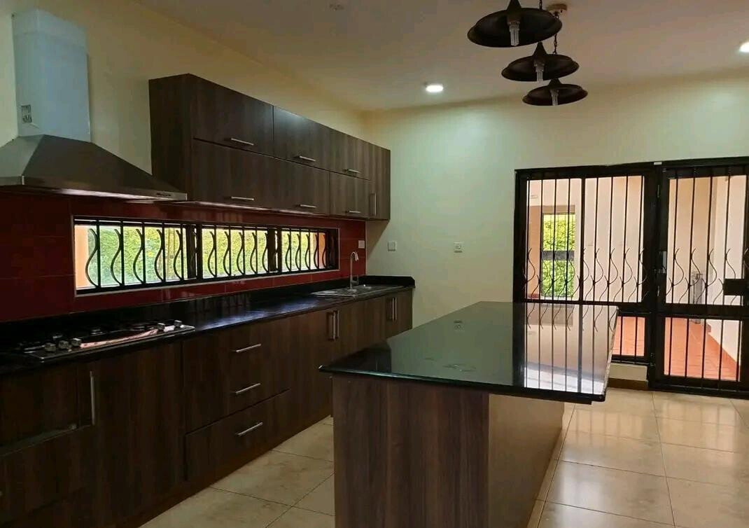 Spacious 5BR Garden Home at KSh 450K