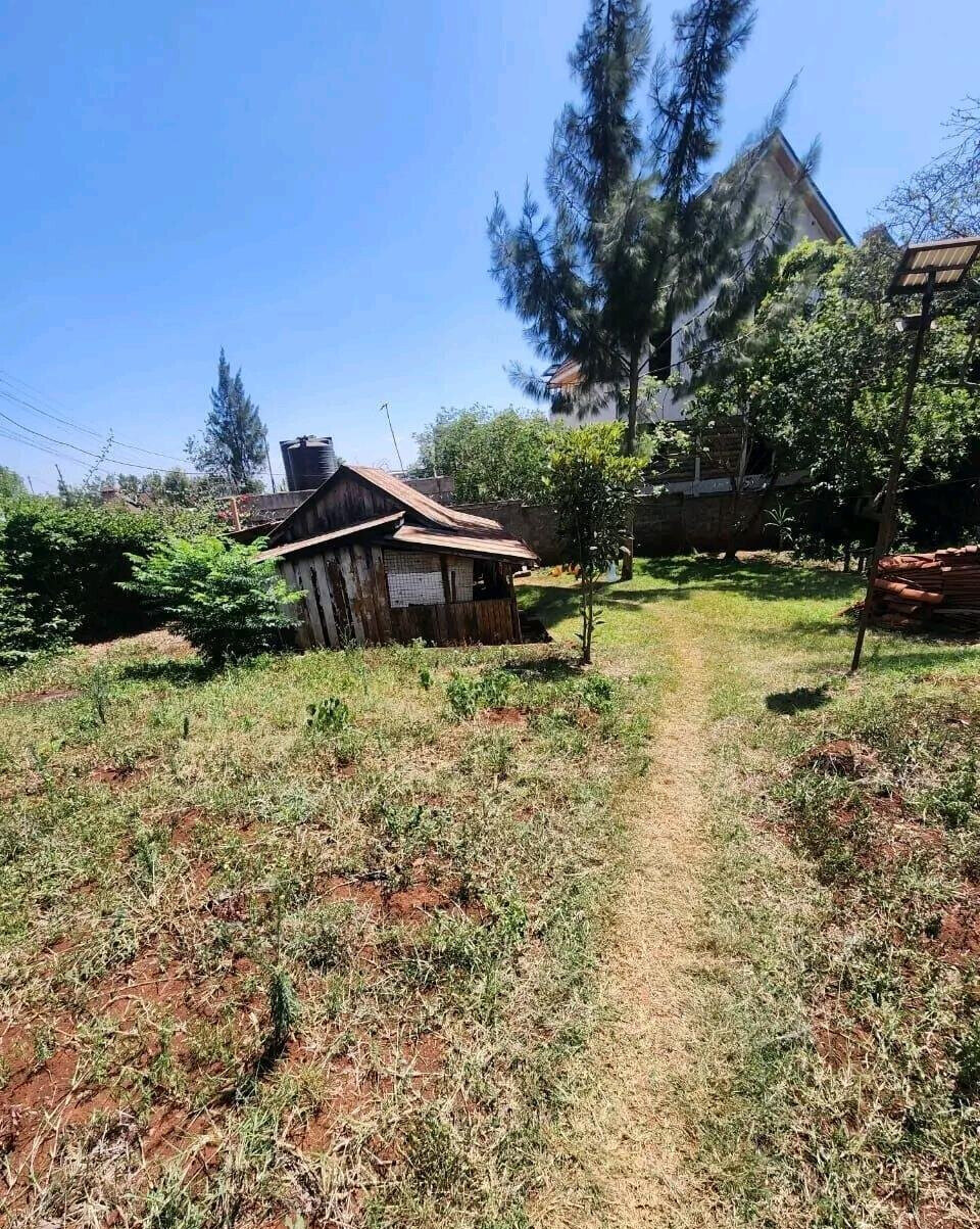 KSh 11M Garden Plot with Parking