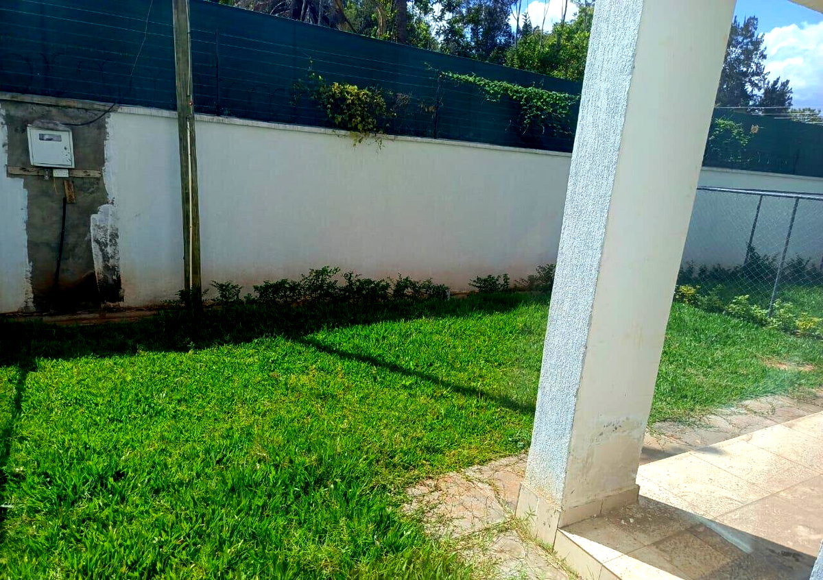 4-Ensuite Townhouse with DSQ on Convent Drive - Lavington