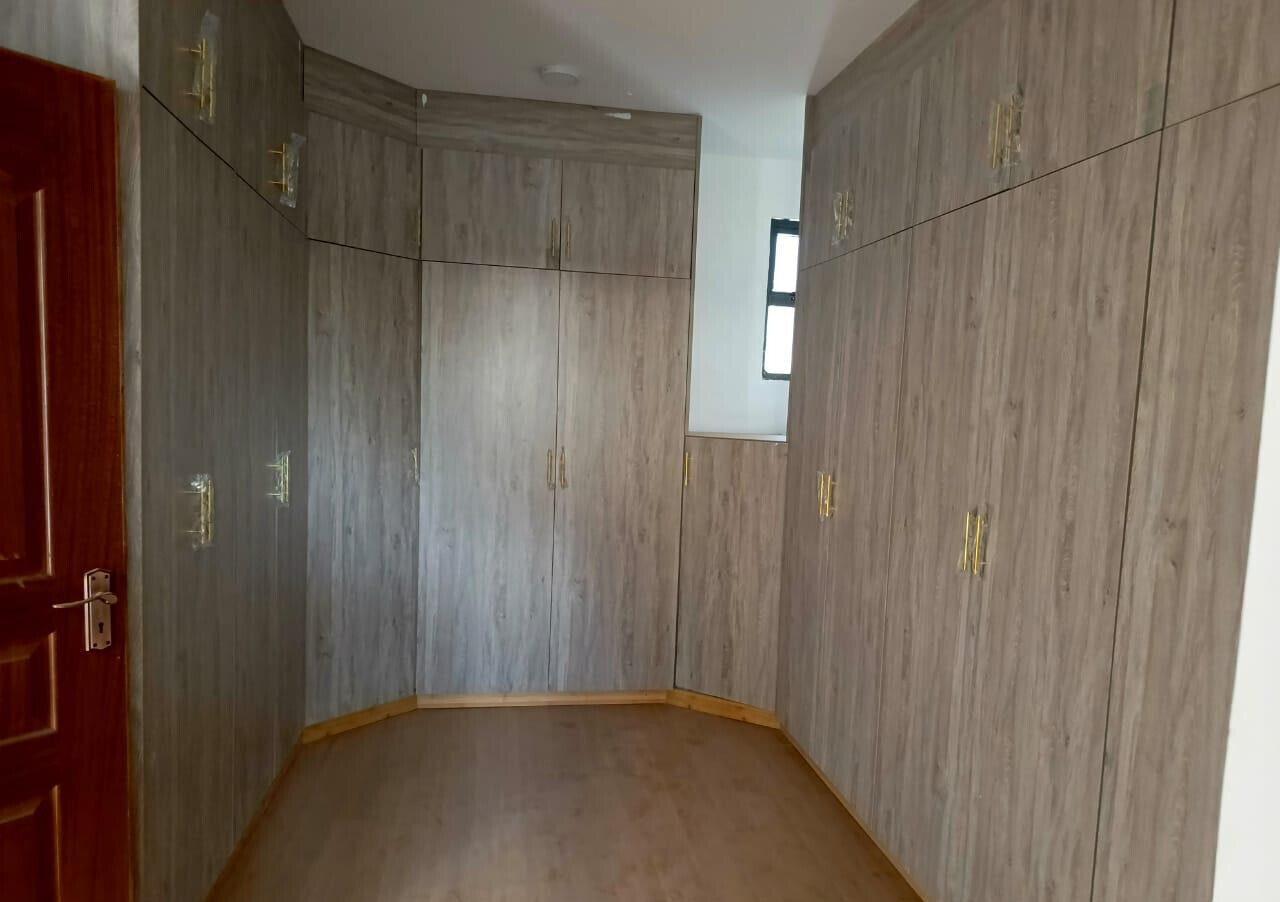 4-Ensuite Townhouse with DSQ on Convent Drive - Lavington