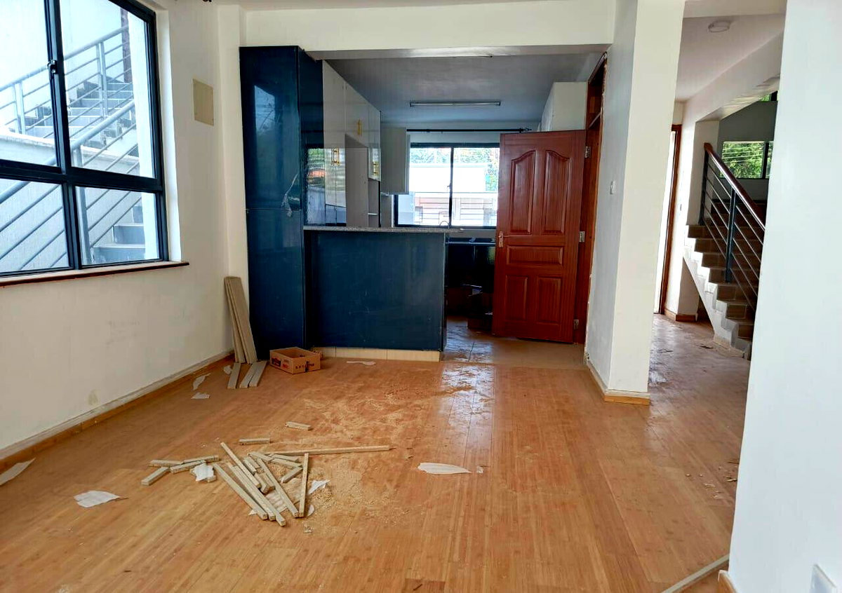 4-Ensuite Townhouse with DSQ on Convent Drive - Lavington