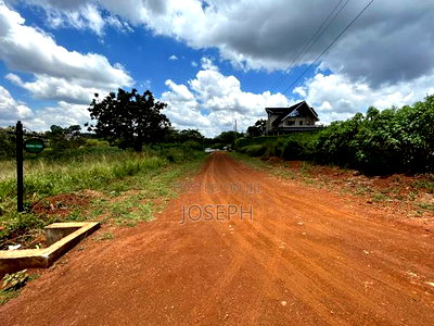 Serviced 1/4 Acre for Sale - Image 1