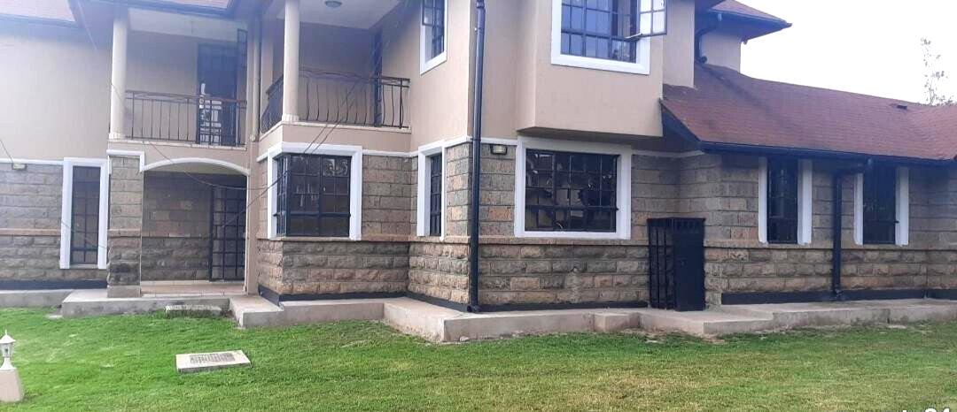 4-Ensuite Townhouse in Gated Community of 10 – Karen