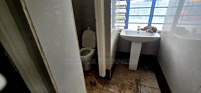 6000 Sq Ft Godown to Let Cabanas - Image 2