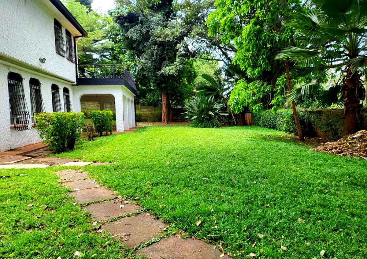 Spacious 4BR Garden Home