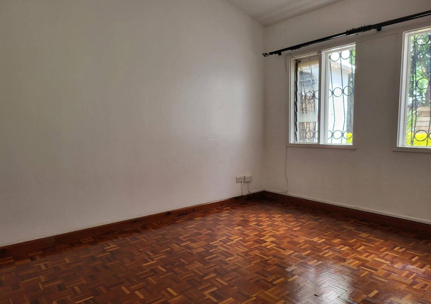 Spacious 4BR Garden Home
