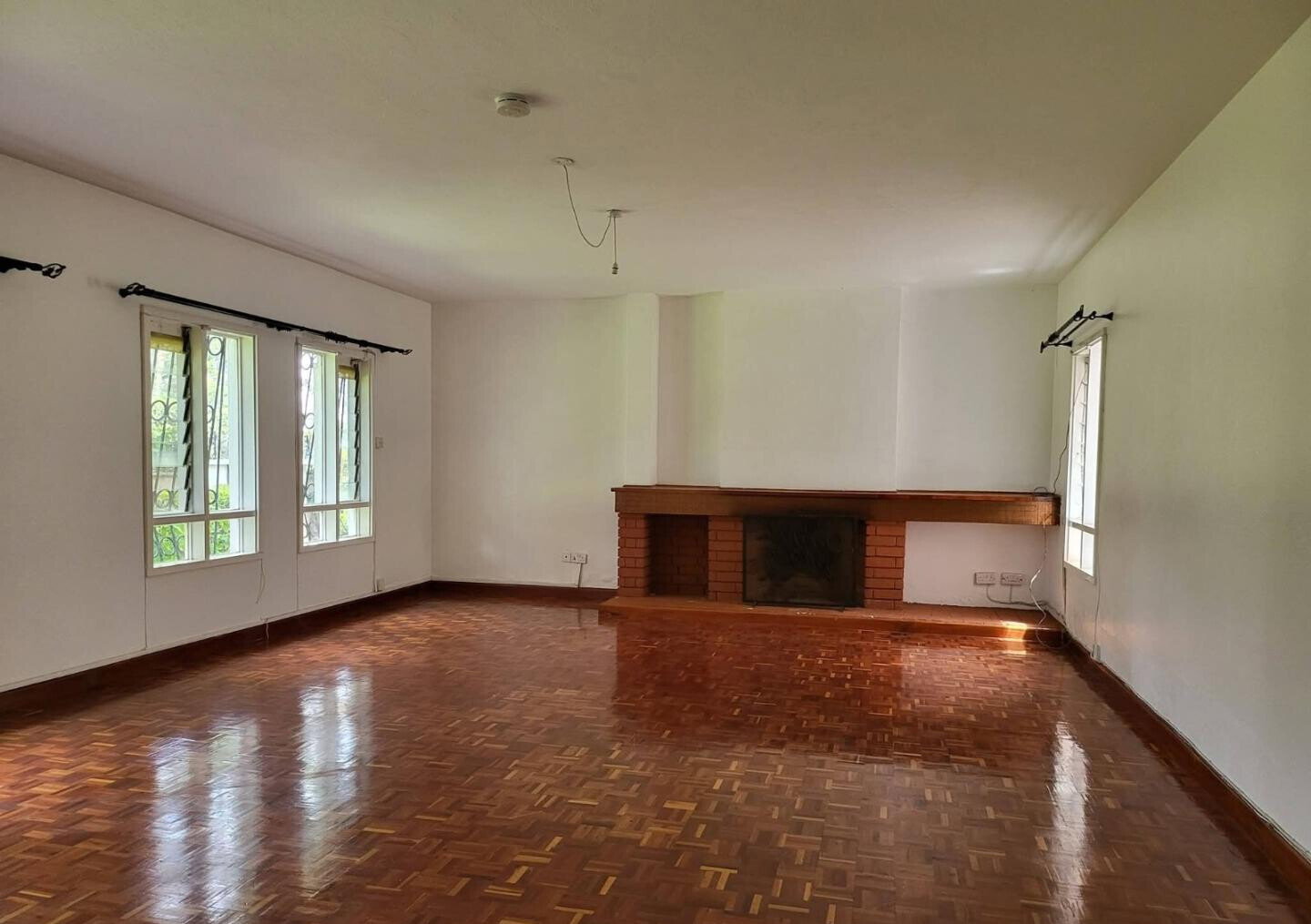Spacious 4BR Garden Home