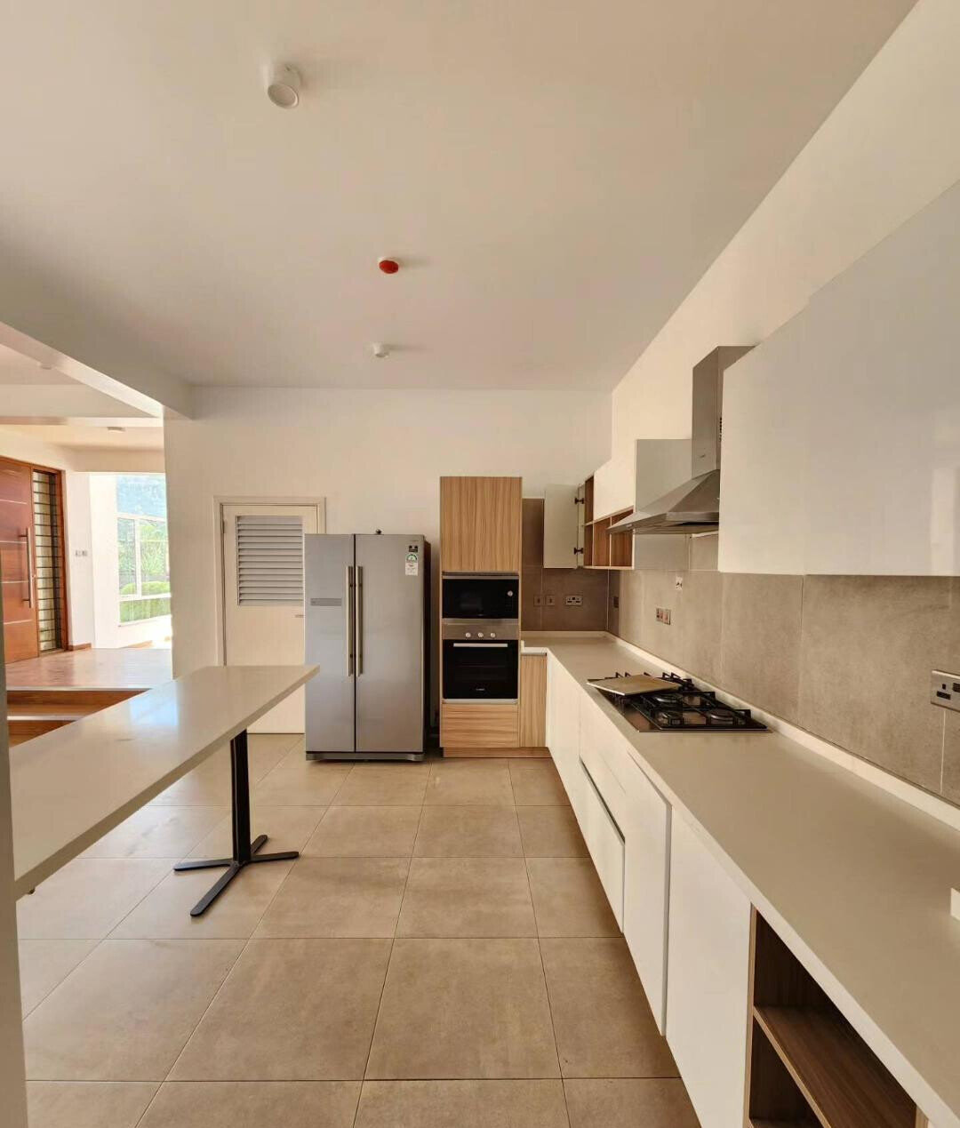 12-Unit Gated Townhouse with Rooftop Terrace & Pool - Lavington