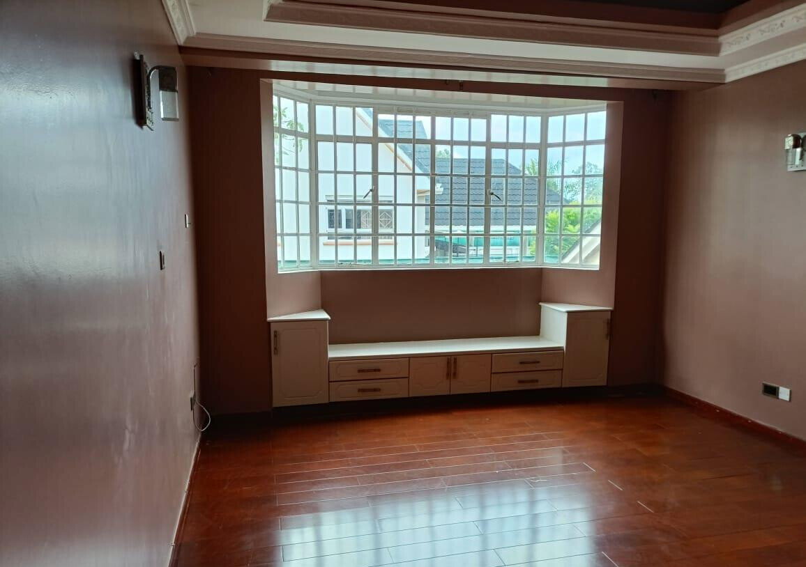 0.57 Acre Runda Haven at KSh 450K