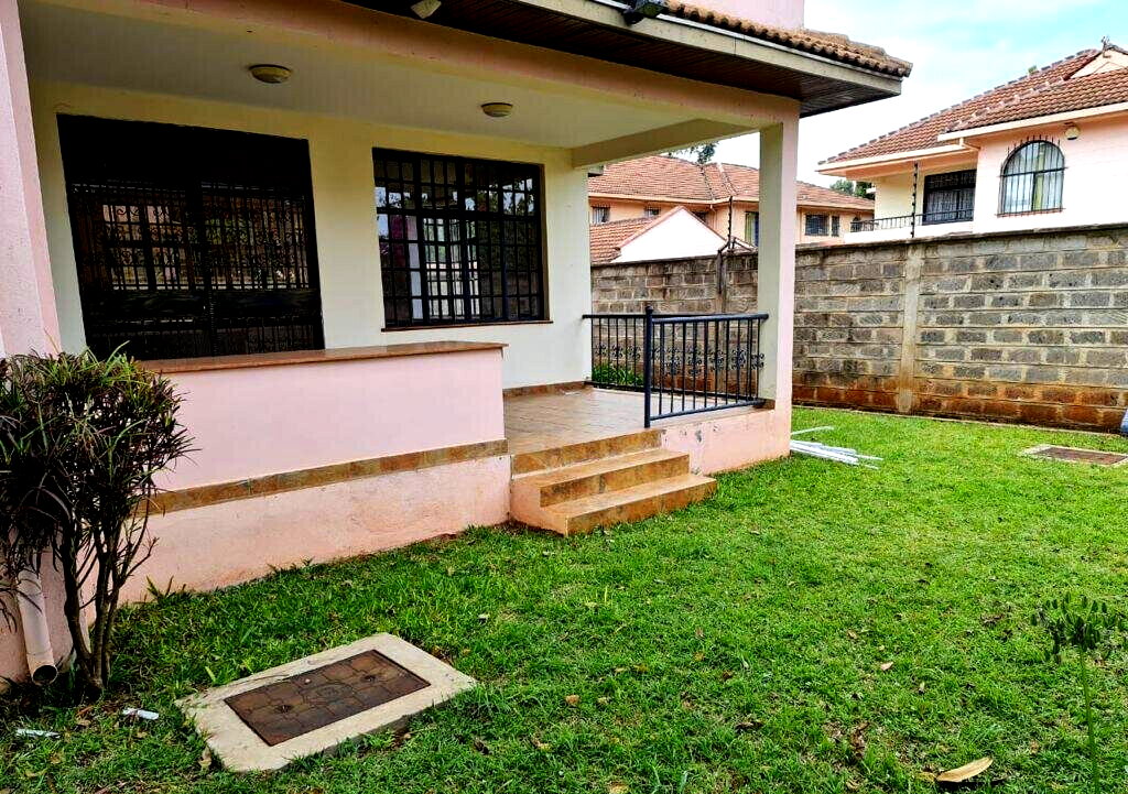 5-Ensuite Townhouse with DSQ & Private Garden - Lavington