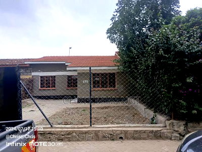 3bdrm Bungalow in Valley Street, Mombasa Road for sale - Image 5