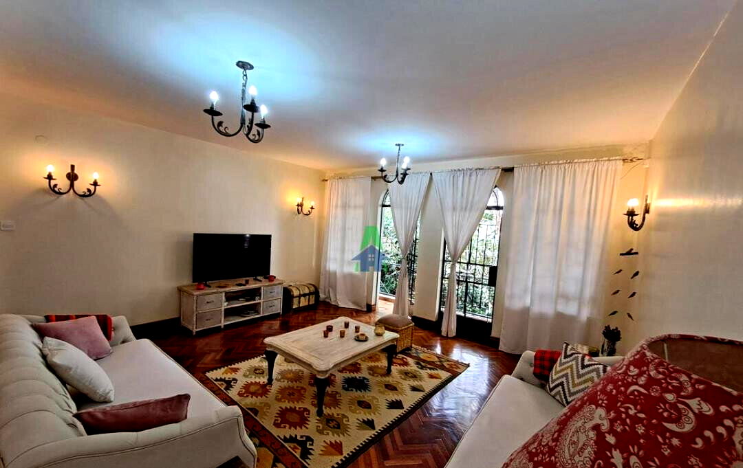 5BR Townhouse with Sunken Living & Pool Access - Westlands