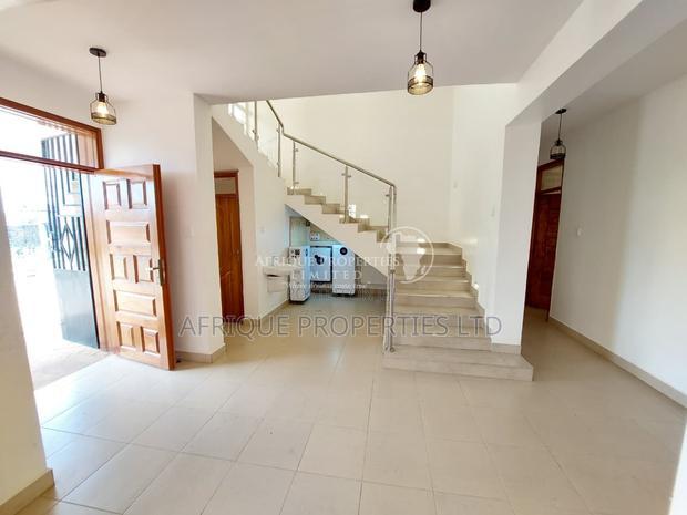 4bdrm Mansion in Thika Green for rent