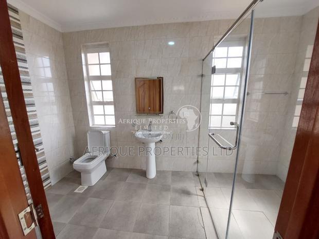 4bdrm Mansion in Thika Green for rent