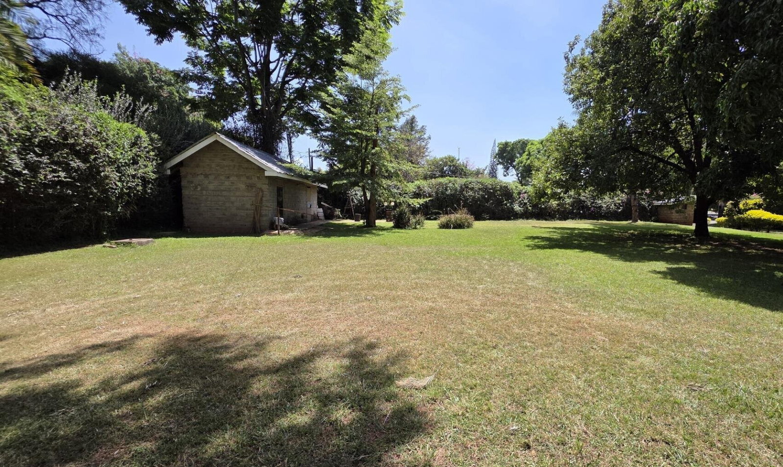 3/4 Acre Lavington Land for KSh 180M