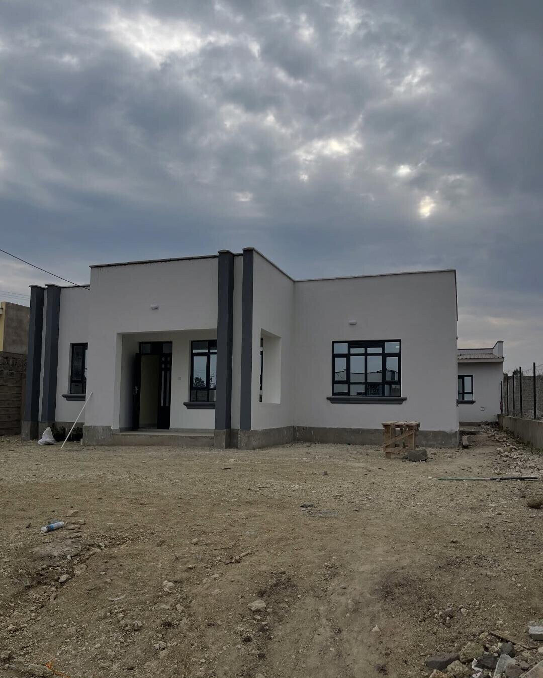 3BR Townhouse with DSQ on 50x100 Plot - Kitengela