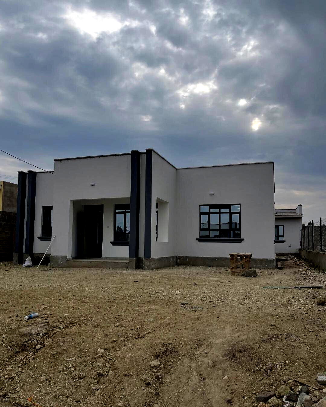 3BR Townhouse with DSQ on 50x100 Plot - Kitengela