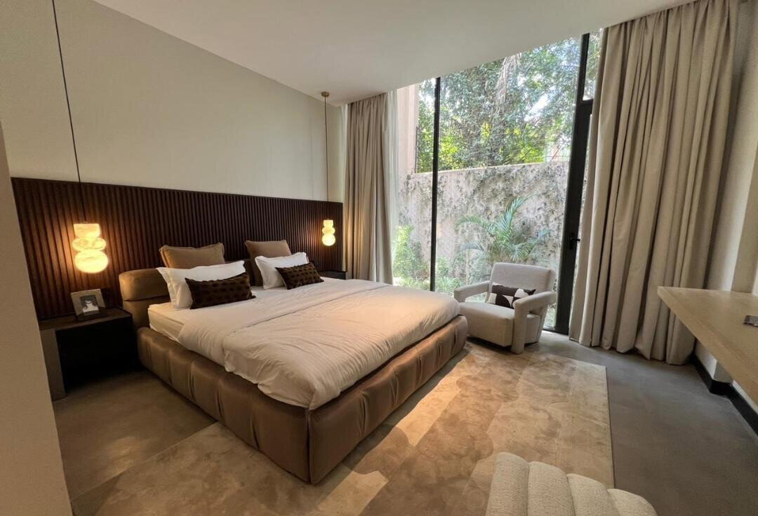 5-Ensuite Townhouse with Two Kitchens & DSQ - Lavington
