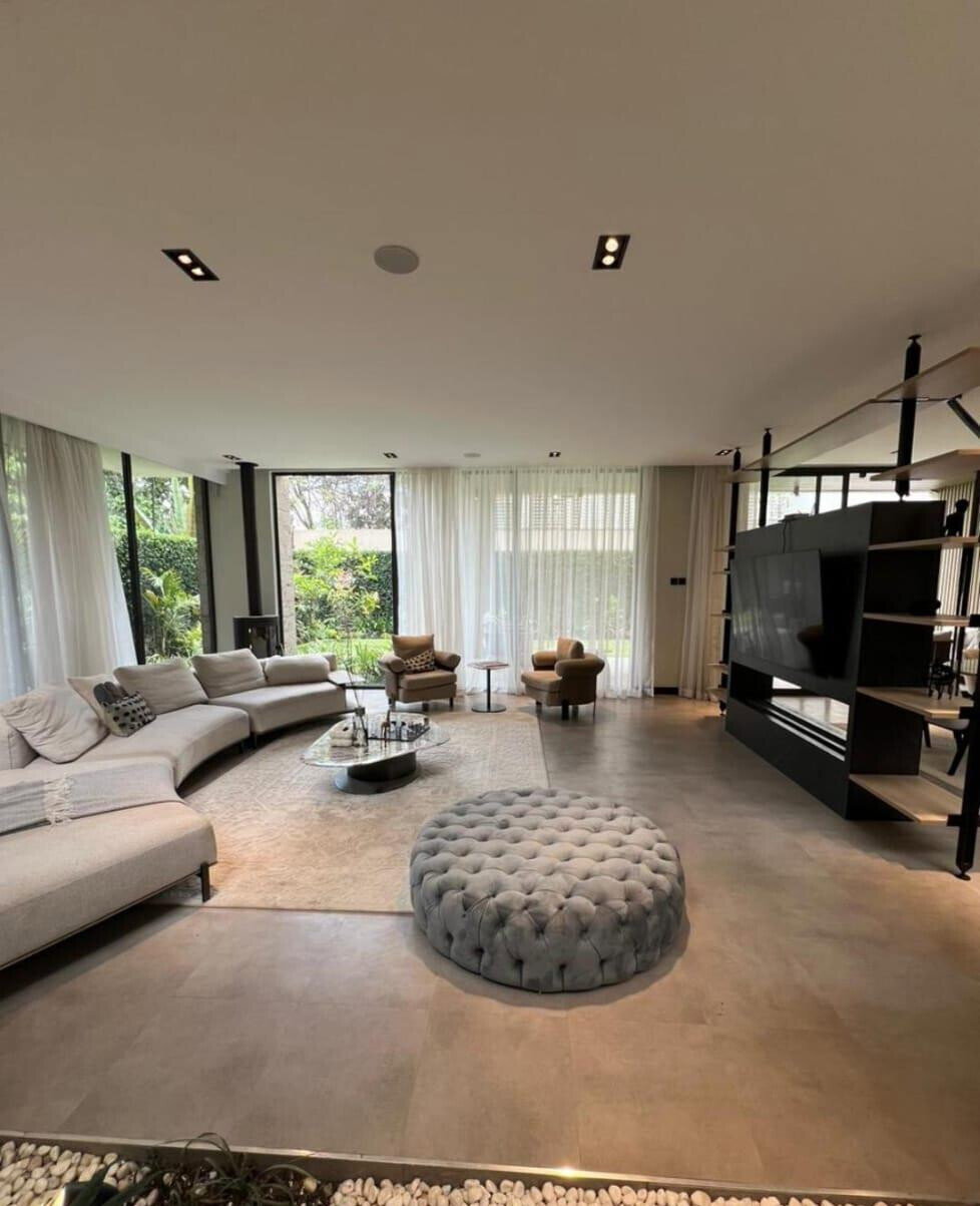 5-Ensuite Townhouse with Two Kitchens & DSQ - Lavington