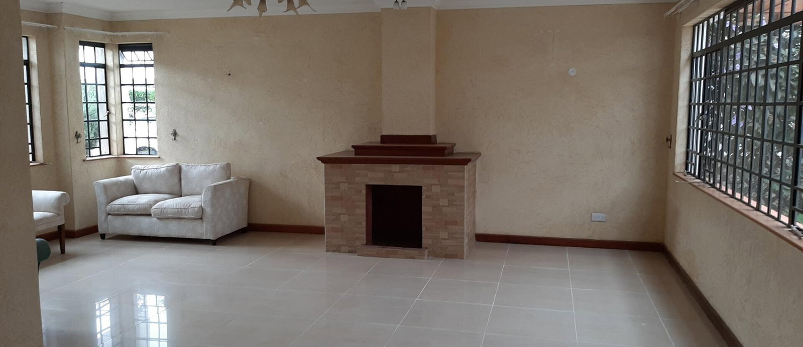 4-Ensuite Townhouse with Fireplace & Pool Access - Westlands
