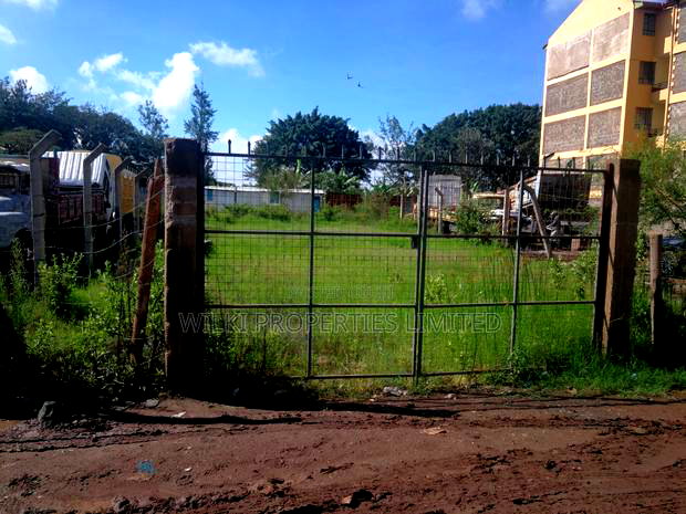 Prime Commercial Plot for Sale