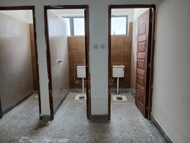 8280sqft Godown to Let in Mlolongo Area