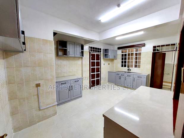 3bdrm Apartment in Kilimani for rent
