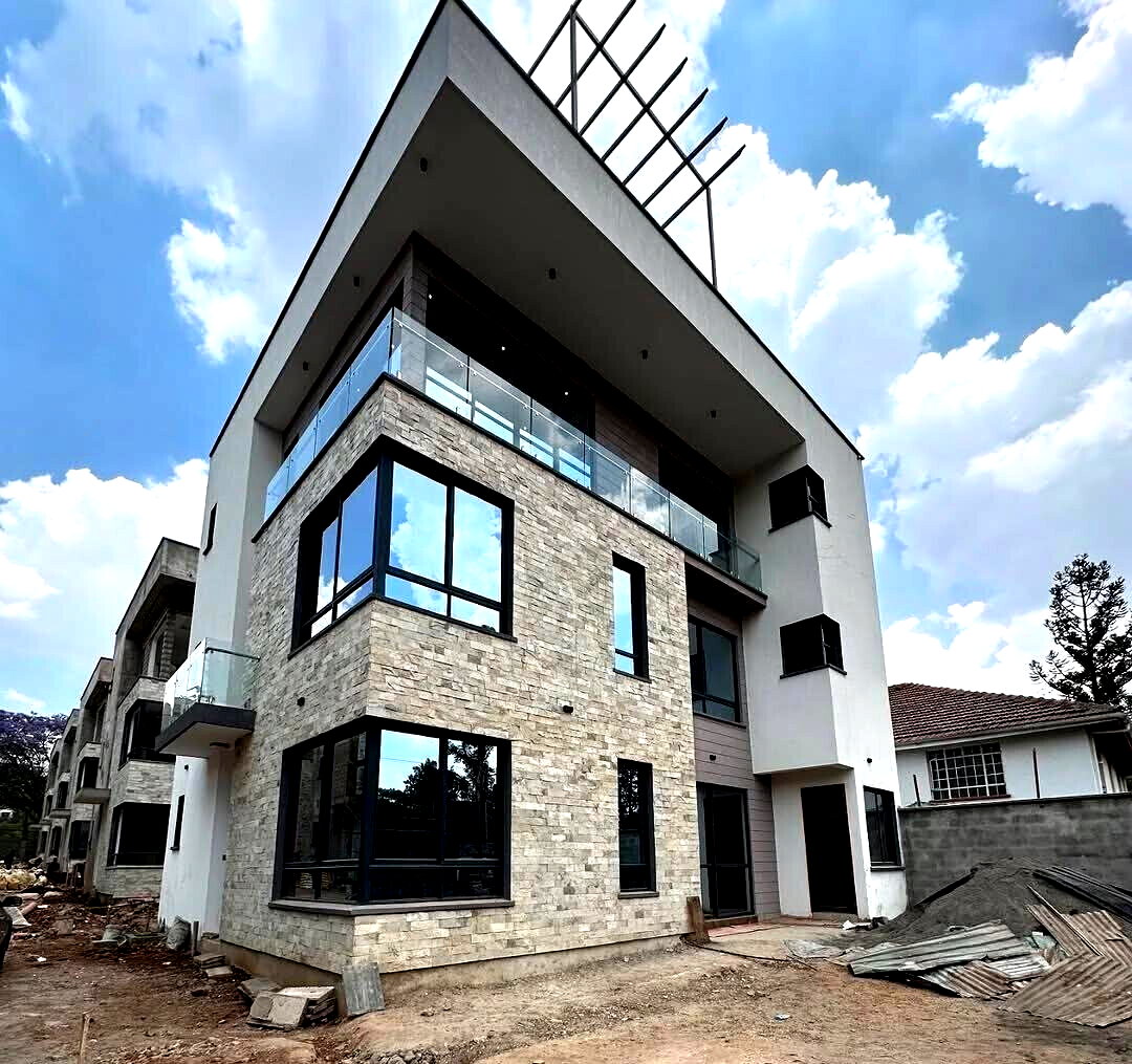 Brand New 4-Ensuite Townhouse with Generator - Lavington