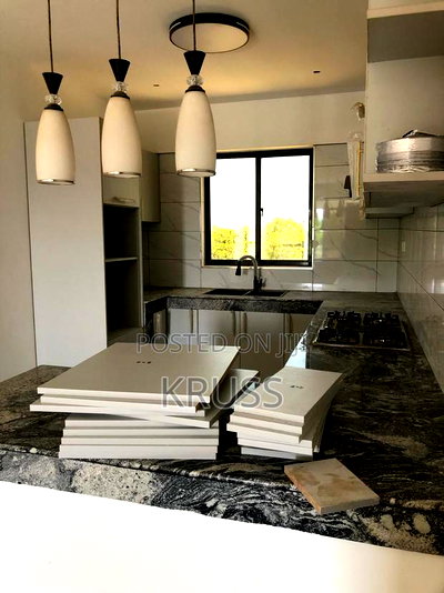 3bdrm Apartment in Nyali for sale - Image 6