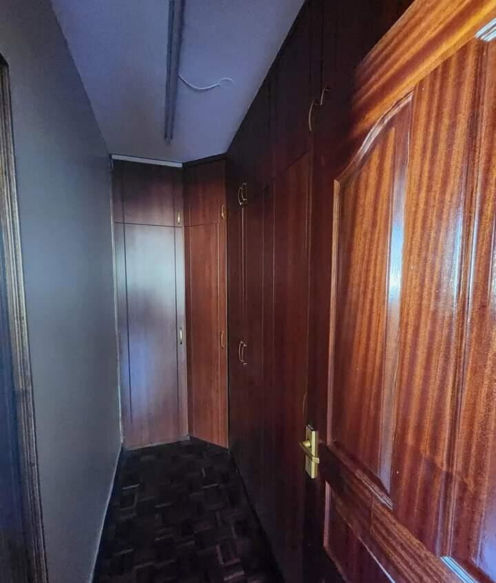 Pet-Friendly 5-Ensuite Townhouse with DSQ - Lavington