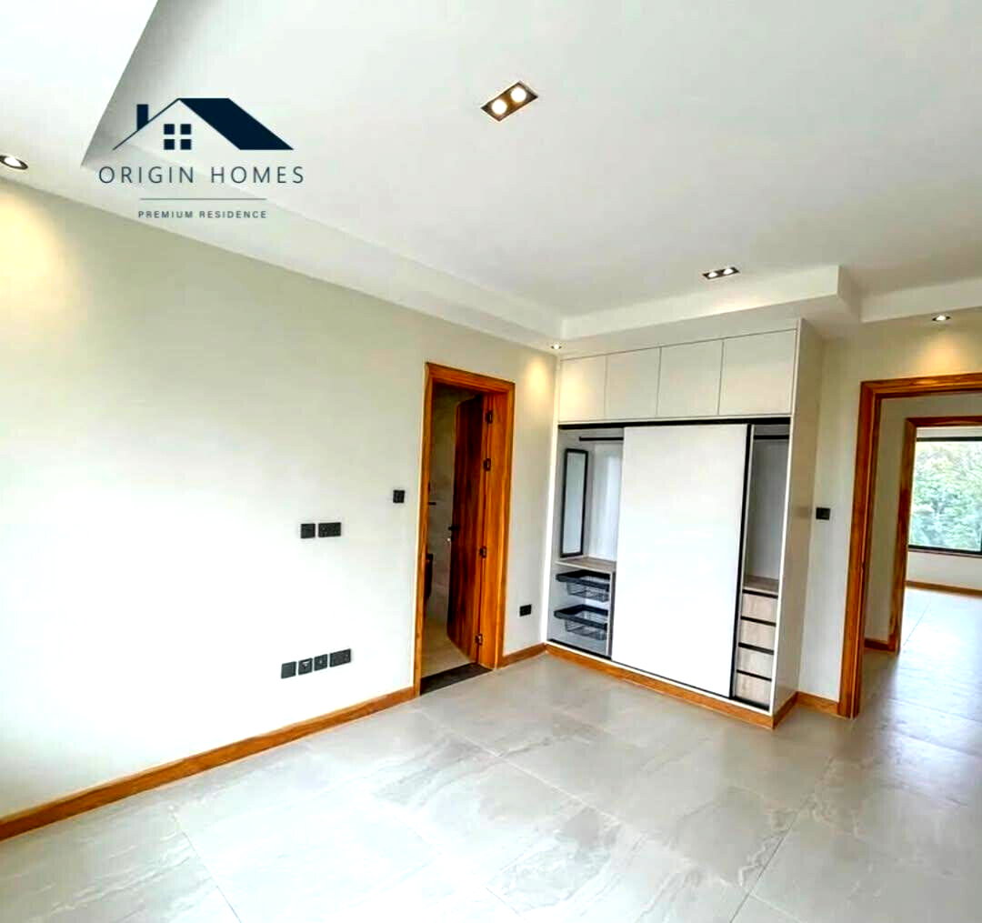 4BR All-Ensuite with DSQ & Rooftop Pool - Westlands