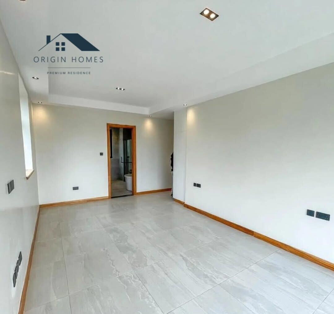4BR All-Ensuite with DSQ & Rooftop Pool - Westlands