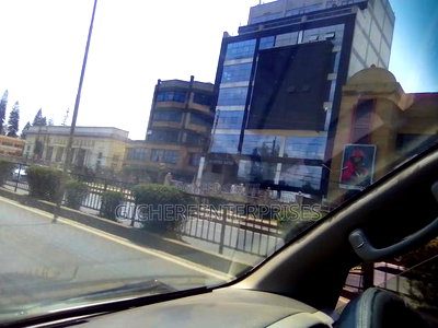 3bdrm Block of Flats in Ngara for sale - Image 4