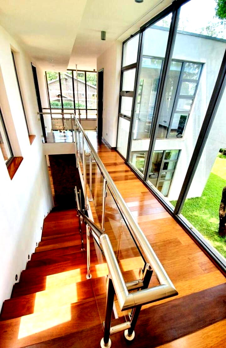 Half-Acre Villa with Private Gym & Steam Room – Karen