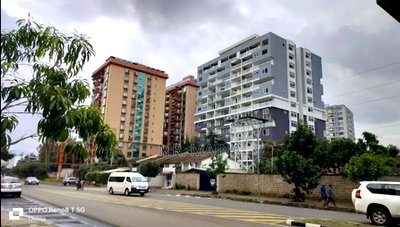 2bdrm Condo in Stunning Homes, State House Area for sale - Image 1