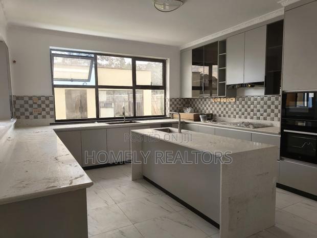 5bdrm Maisonette in Karen, Nairobi for rent