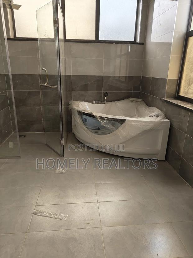 5bdrm Maisonette in Karen, Nairobi for rent