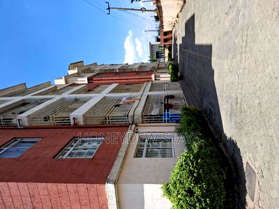 3bdrm Apartment in Best Home Apartment, Gateway Mall Area for sale - Image 19