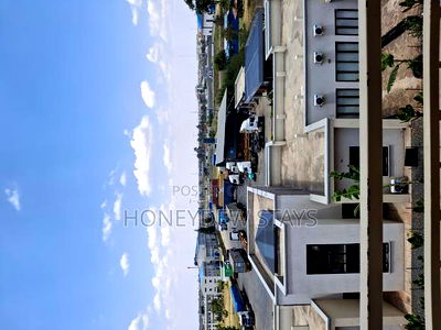 3bdrm Apartment in Best Home Apartment, Gateway Mall Area for sale - Image 17