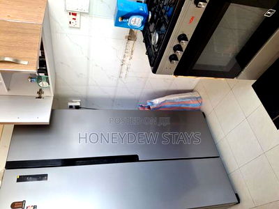 3bdrm Apartment in Best Home Apartment, Gateway Mall Area for sale - Image 18