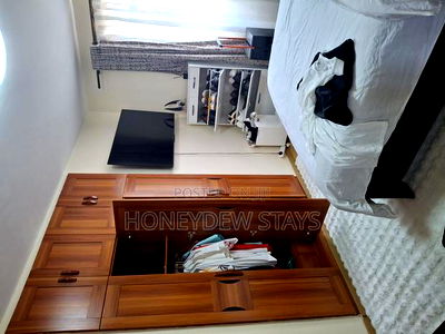 3bdrm Apartment in Best Home Apartment, Gateway Mall Area for sale - Image 8